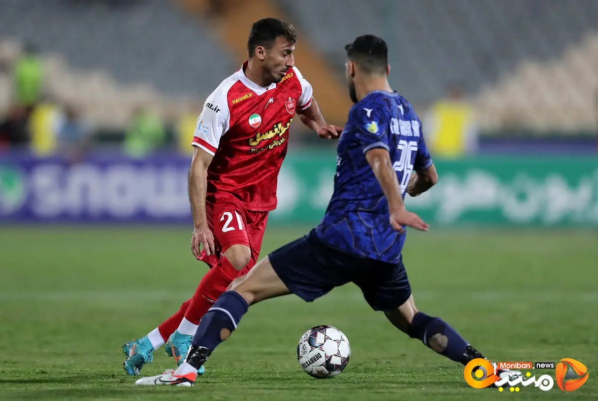 پرسپولیس صدرنشین است یا استقلال؟