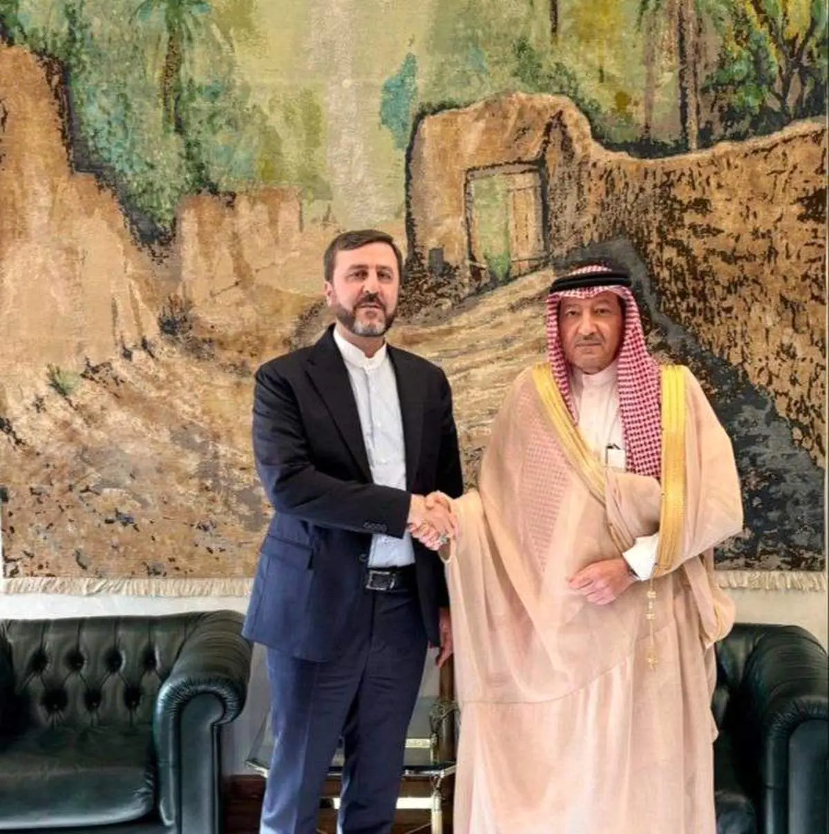 رایزنی معاونان وزارت خارجه ایران و عربستان درباره تحولات منطقه و مذاکرات هسته‌ای