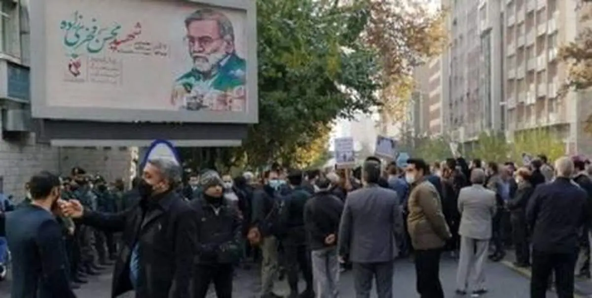 ماجرای تجمع خبرساز مقابل بنیاد شهید چه بود؟