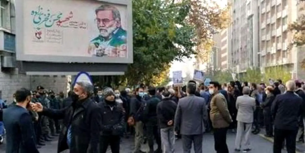 ماجرای تجمع خبرساز مقابل بنیاد شهید چه بود؟