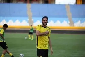 مدافع سپاهان به شکایتش از پرسپولیس واکنش نشان داد