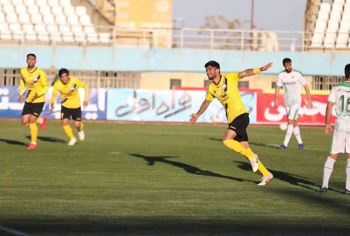ستاره لیگ برتری به یحیی قول پرسپولیسی شدن داد!