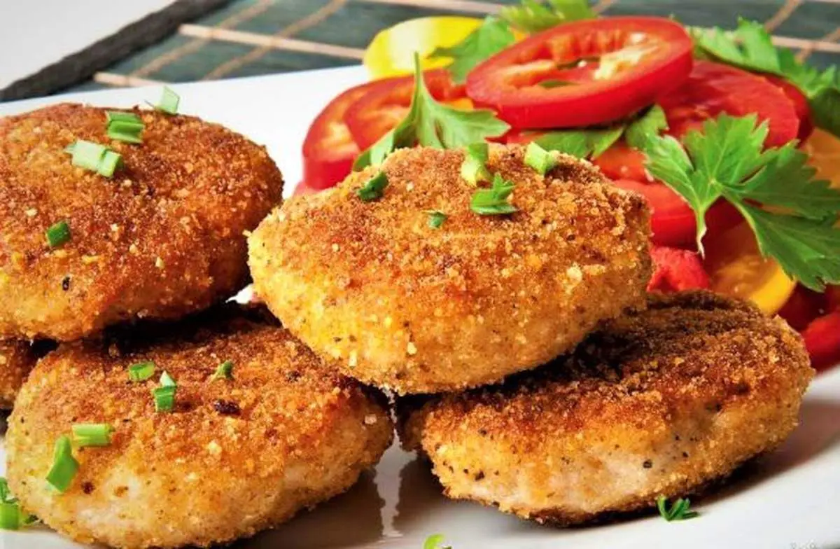 طرز تهیه کتلت گوجه فرنگی برای مدرسه بچه ها