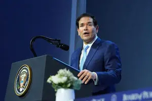 دستور روبیو به دیپلمات‌های آمریکایی برای خودداری از اظهارنظر درباره مذاکرات ایران