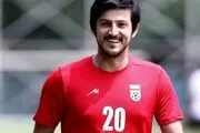 تصویرستاره ایرانی روی پوستر بازی رم - ناپولی خودنمایی کرد +عکس