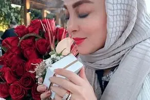 جنجالی ترین مجری زن تلویزیون با این لباس/ فیلم