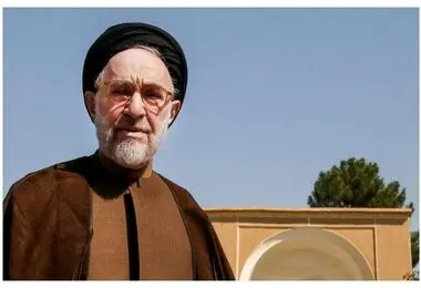 غیبت خاتمی در تشییع نتیجه میدان‌داری تندروهاست