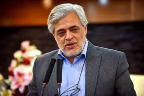 مهاجری خطاب به عراقچی: قرار نیست مملکت را از این وضع نجات بدهید؟