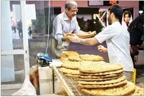  خرید نان کارتی برای مردم درسر شد!

