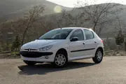 206 یک شبه ۴۰ میلیون ارزان شد!/ قیمتهای جدید خودرو