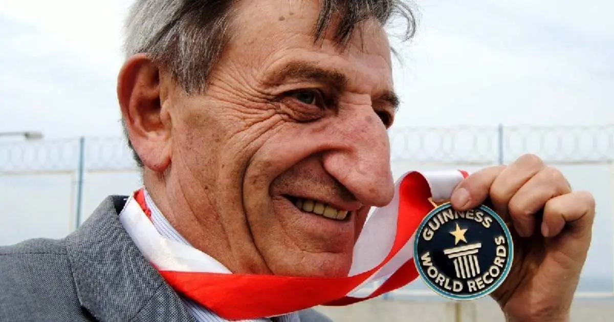 این مرد دراز‌ترین بینی جهان را دارد!+ عکس