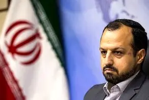 گله وزیر اقتصاد از سایر وزارتخانه‌ها | مجوزها باقی ماندند