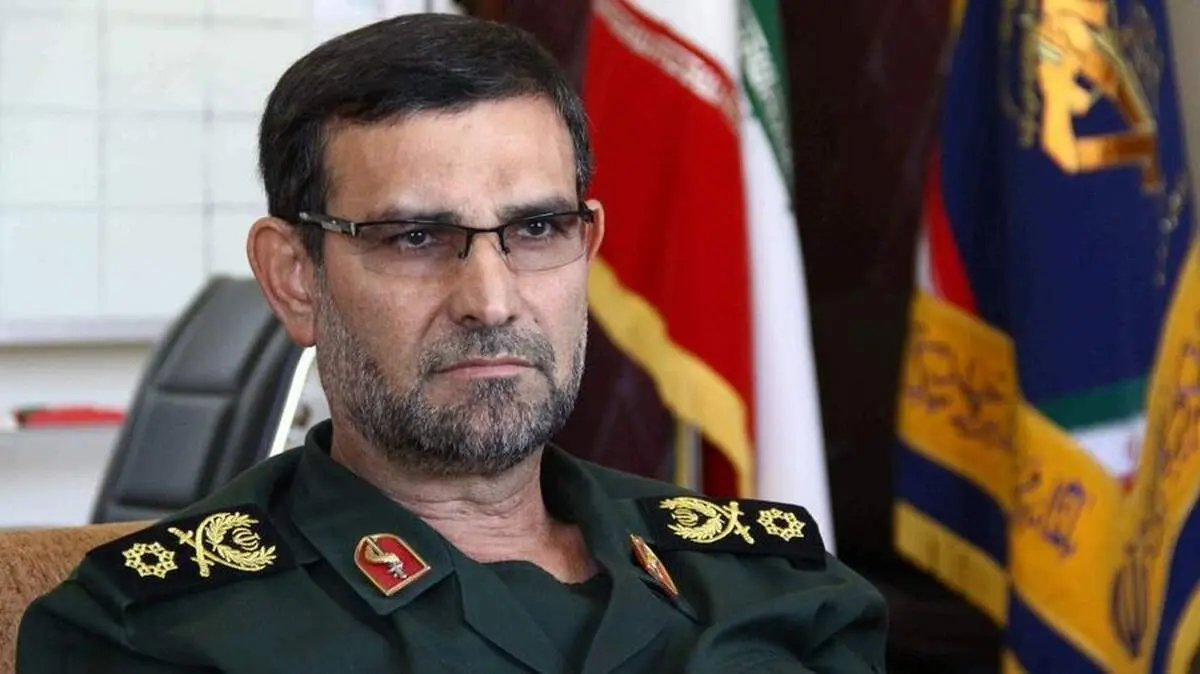 دریادار تنگسیری: پایگاه‌های مبدأ تهاجم به ‎جزایر ایرانی را در هم کوبیدیم