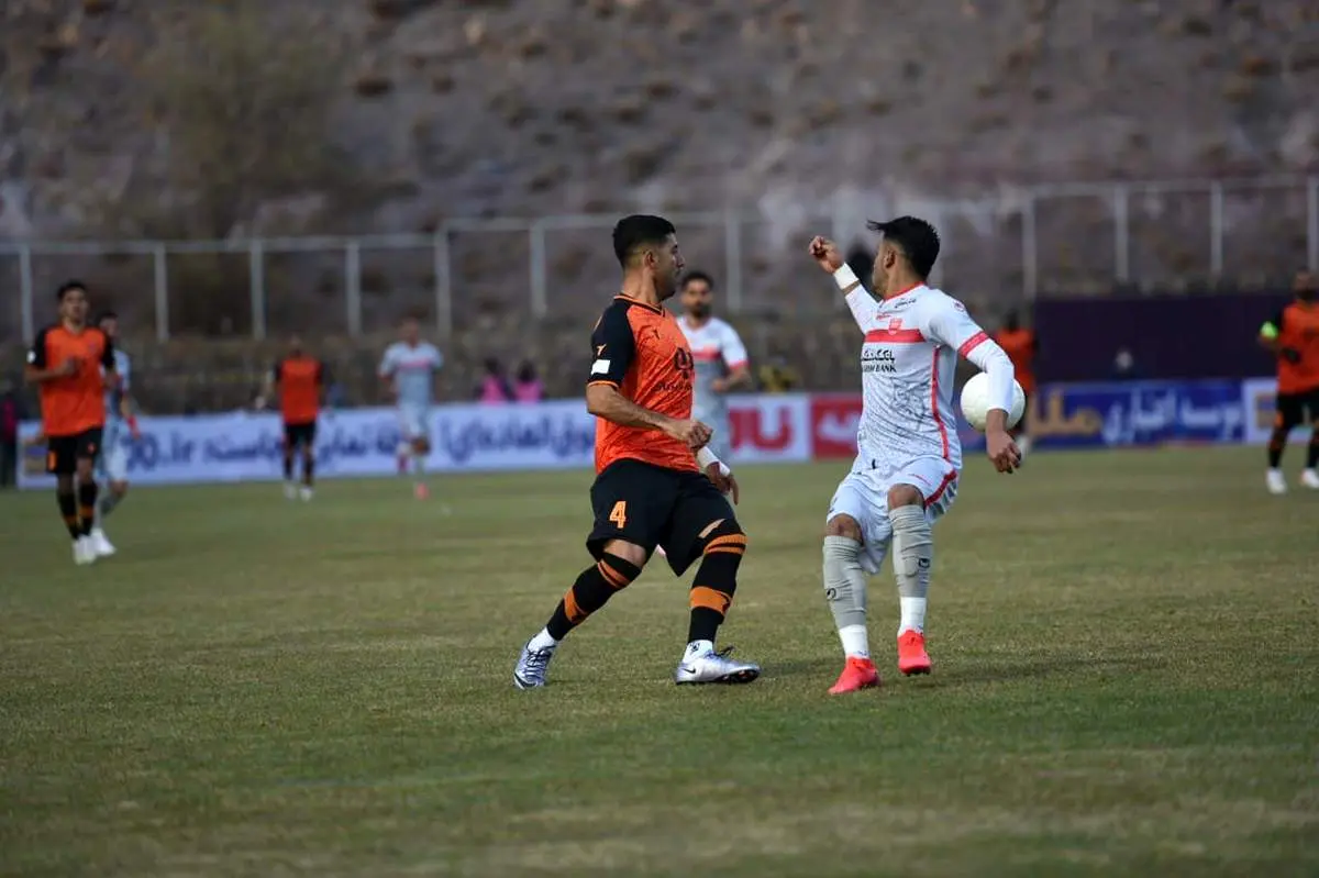 مس یک-پرسپولیس یک/ ادامه ناکامیهای پرسپولیس در لیگ