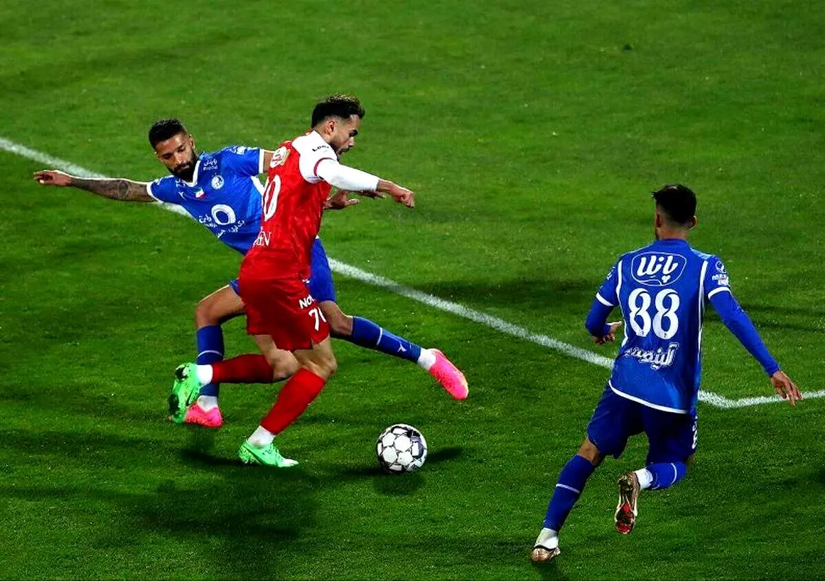 ستاره پرسپولیسی برای ماندن در تیم شرط گذاشت!