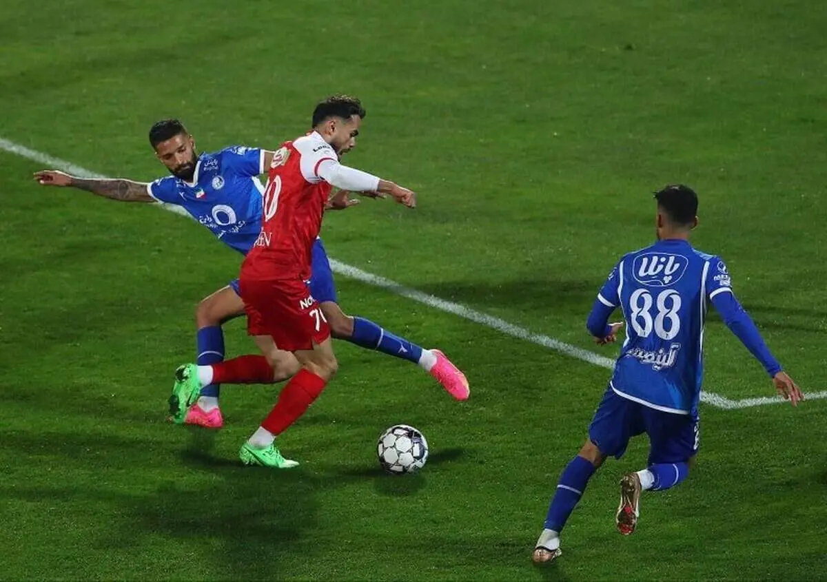 ستاره پرسپولیسی برای ماندن در تیم شرط گذاشت!