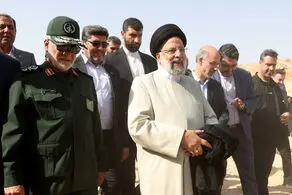 تصاویری از ظاهر متفاوت رئیسی در شیراز + ببینید 