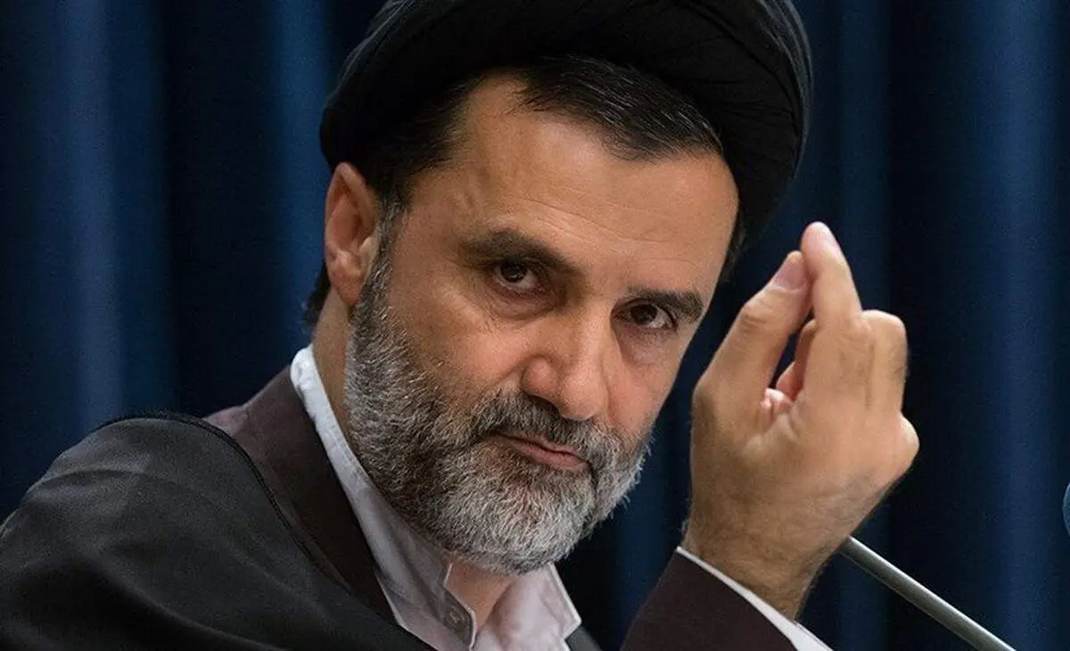 پاسخ جالب یک حقوقدان به نبویان درباره حملاتش به ظریف
