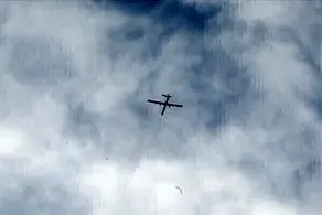 تعرض جنگنده‌های صهیونیست به حریم هوایی لبنان همزمان با تشییع فرمانده حزب‌الله 