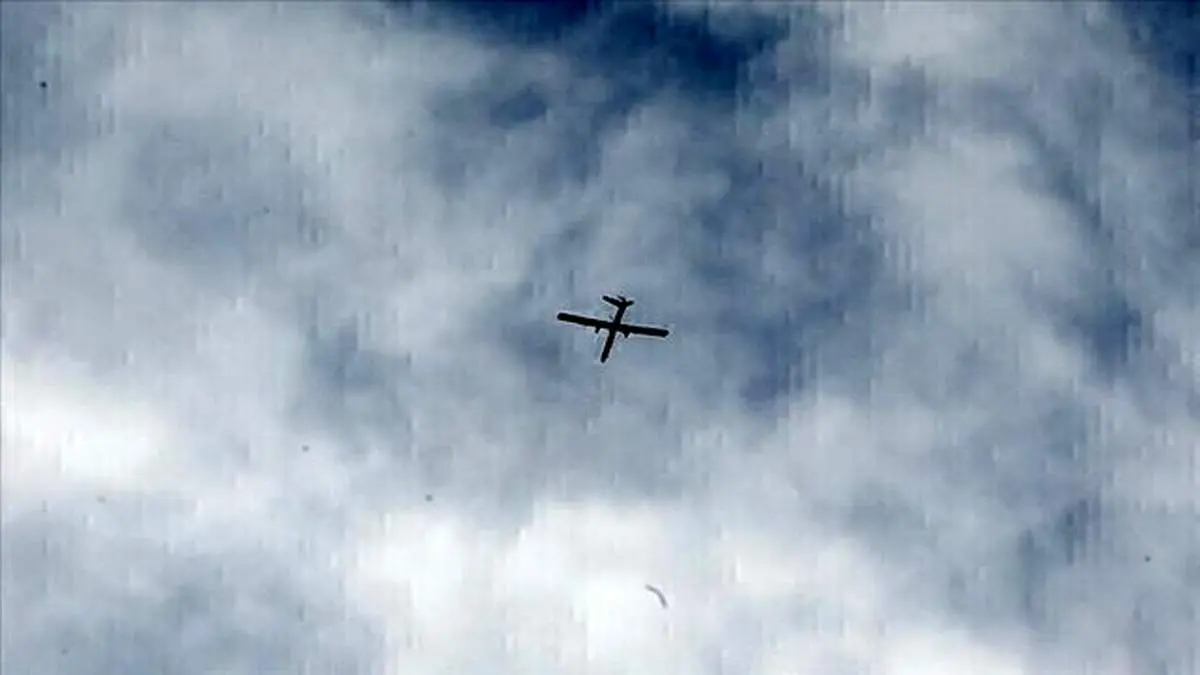 تعرض جنگنده‌های صهیونیست به حریم هوایی لبنان همزمان با تشییع فرمانده حزب‌الله 