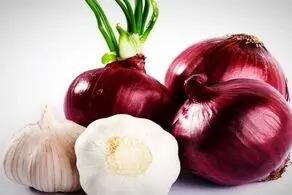 آیا سیر و پیاز جوانه‌زده قابل خوردن هستند؟
