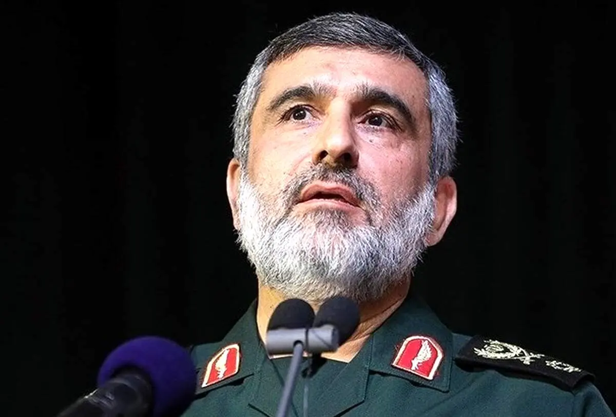 چرا لبخند سردار بلندپایه سپاه در مراسم عید فطر جهانی شد؟