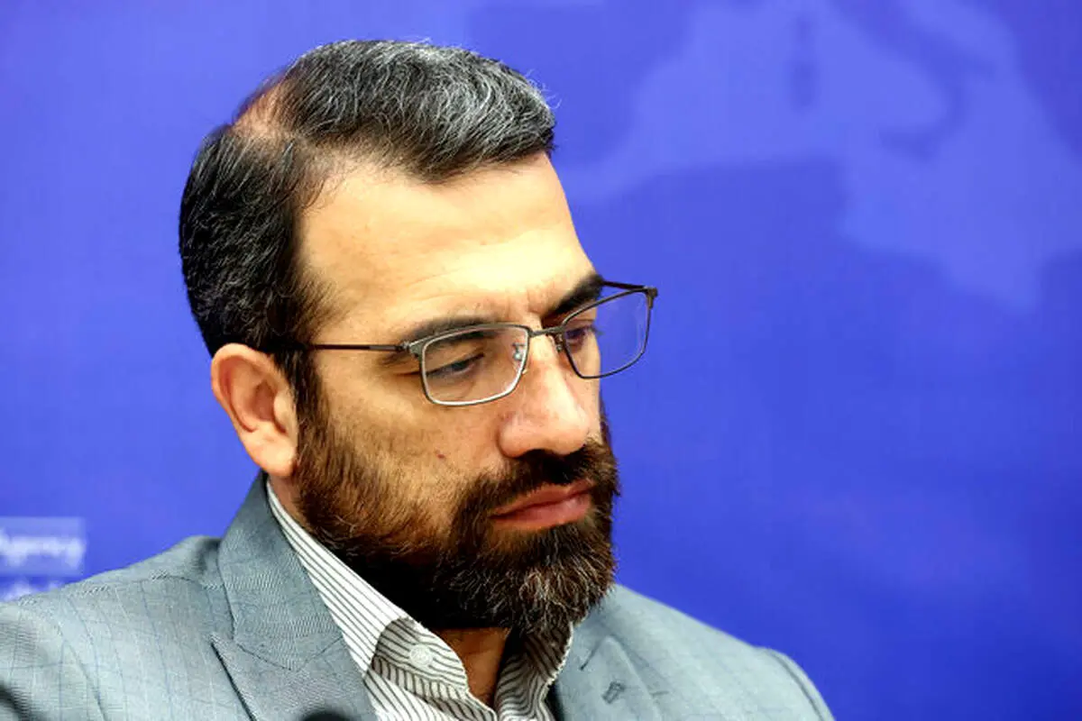 دولت چهاردهم باید به اشتغال و مسکن توجه جدی داشته باشد