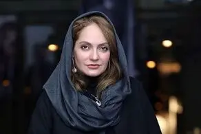 آبرو ریزی خانم بازیگر معروف در خارج از ایران!/ مهناز افشار در آغوش مردان غیر ایرانی!+ عکس
