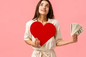 درست است که می‌گویند زنی که خرج داره ارج داره؟