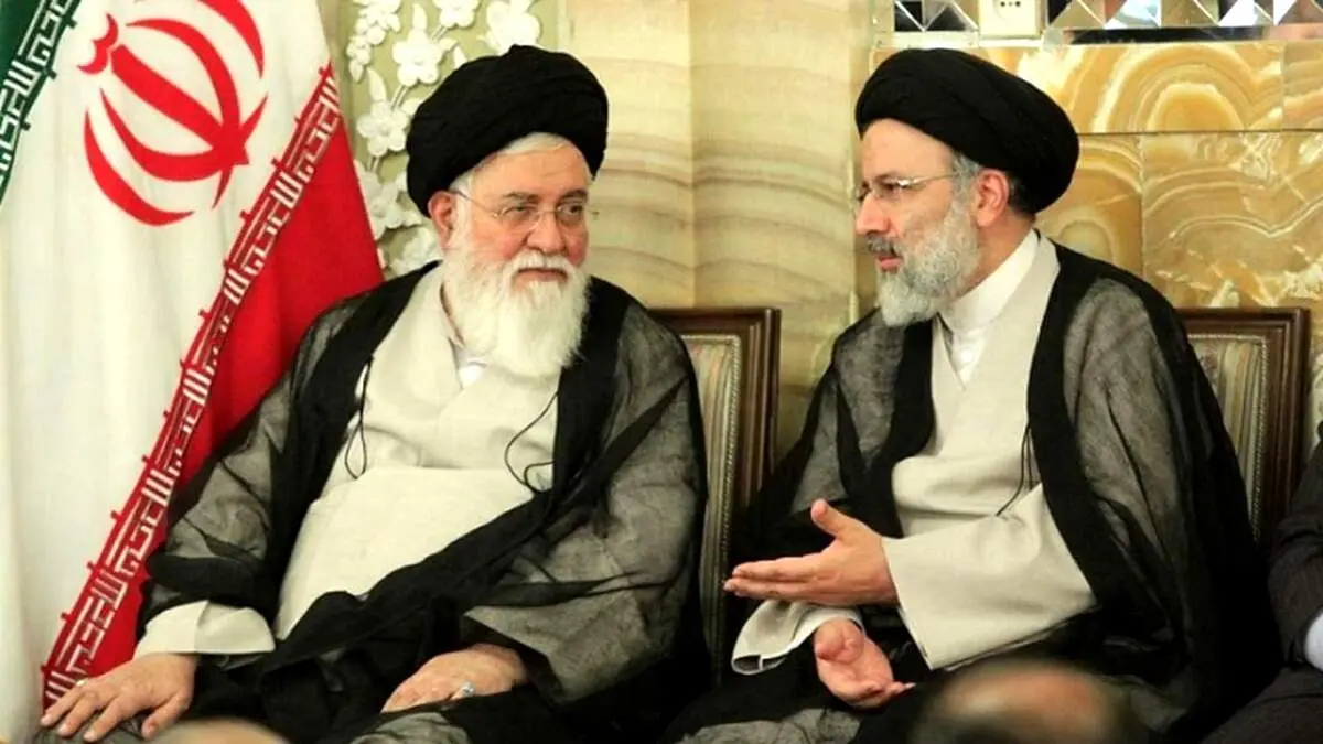تصویری از علم الهدی در مراسم چهلم ابراهیم رئیسی/ سردار حاجی زاده هم بود