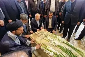 قالیباف بر سر مزار پدر سیدمحمد خاتمی + عکس 
