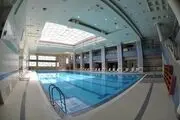 سقوط خودرو داخل استخر در یک پارتی! + عکس