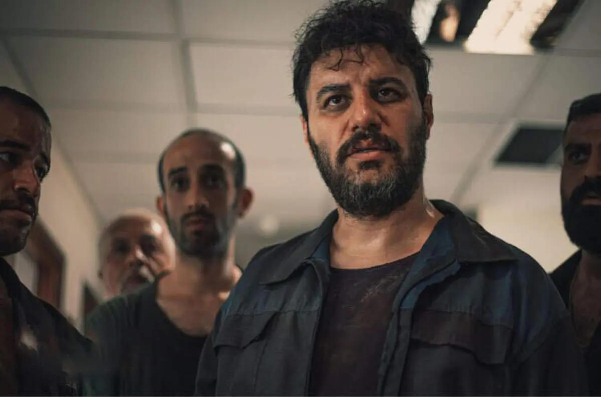 فیلم بدن برهنه جواد عزتی دوباره جنجالی ساخت/ ببینید
