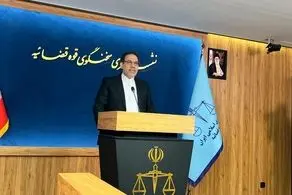 شبنم نعمت‌زاده همچنان متواری است 