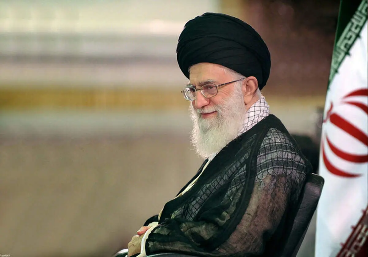 تصویری از فرزند ارشد رهبر انقلاب در راهپیمایی امروز