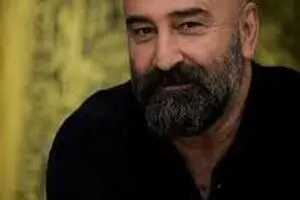 مهران احمدی حق محسن مخملباف را کف دستش گذاشت!/ فیلم