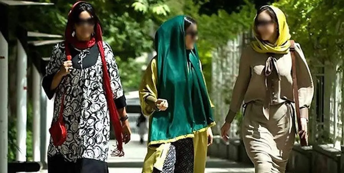 هر خانم ایرانی در هرجای دنیا بدون حجاب باشد جریمه میشود