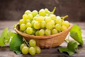 این میوه عالی از مسمومیت غذایی جلوگیری می‌کند!