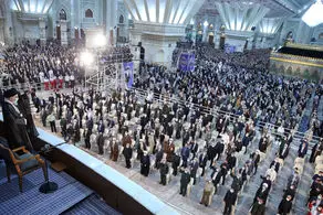 بسیاری از ابعاد شخصیت امام بزرگوار همچنان ناشناخته است/ در فضای مجازی عده ای، کارشان القاء، به بن‌بست رسیدن کشور است/ باید عاملان خرابکاری‌ها در قضیه آبادان مجازات شوند