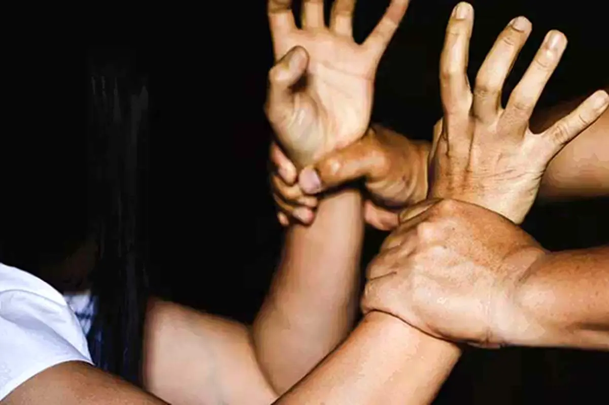 تجاوز گروهی به دو خواهر در بلاینددیت/ ۵نفره در حاشیه شهر تعرض خشن کردند