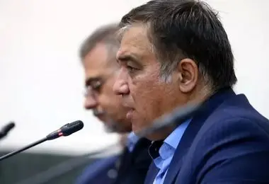 تاجرنیا علیه پرسپولیس: از هواداران عذرخواهی کنید