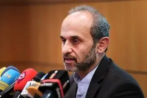 واکنش پیمان جبلی به حمله یک مجری تلویزیون به حسن روحانی در آنتن زنده