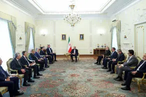 تاکید مسعود پزشکیان بر اتصال شبکه حمل‌ونقل ریلی ایران و عراق  