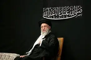 لحظه ورود رهبر انقلاب به حسینیه امام خمینی