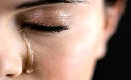 چرا بعد از گریه حالمان بهتر می‌شود؟