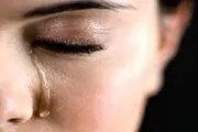 این زن زیبا بخاطر نجات بچه هایش از گرسنگی چهره خودش را تبدیل به ترسناک ترین آدم دنیا کرد/ عکس