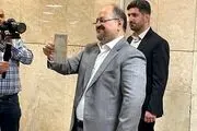 محمد شریعتمداری سه دختر و یک پسر دارد؛ وزیر الورزایی در سودای پاستور