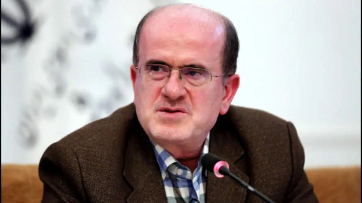 بزرگی رئیس جمهور است که با توهین کنندگان برخورد نمی‌کند 