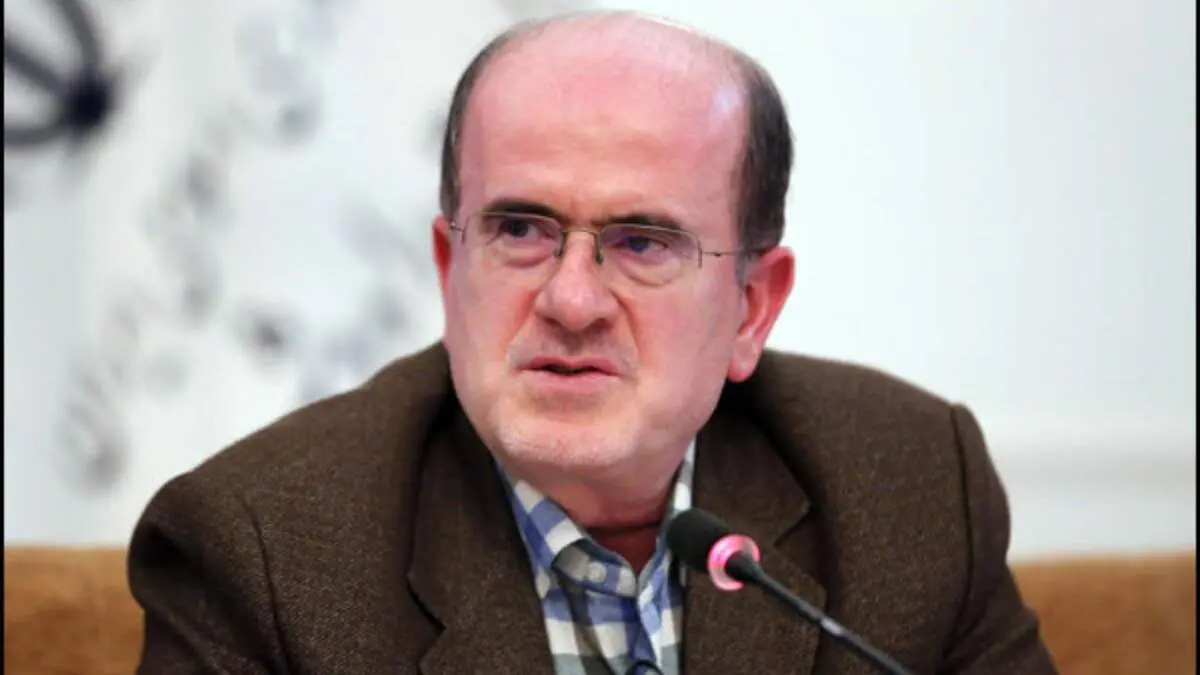 بزرگی رئیس جمهور است که با توهین کنندگان برخورد نمی‌کند 