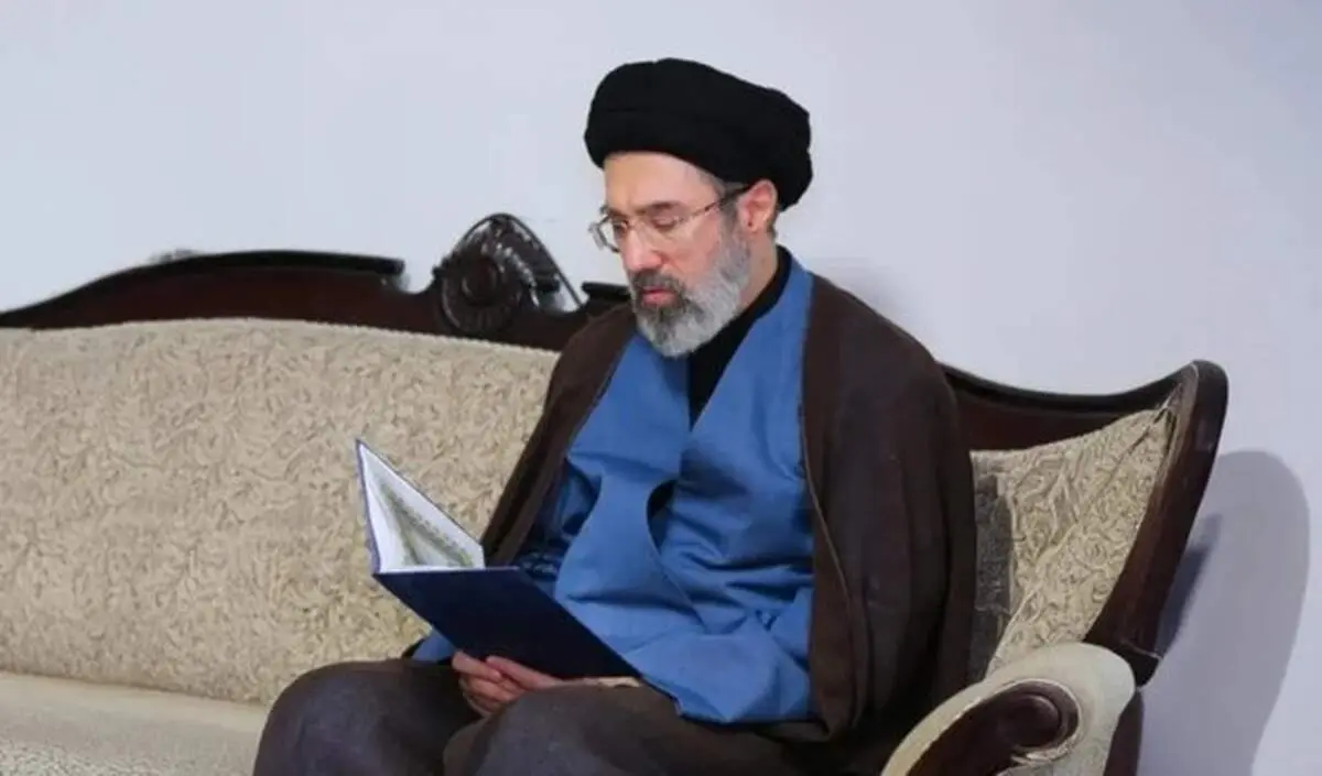 اعلام بیعت ۷۰۰ نفر از نخبگان ومدال‌آوران ورزش کشور با سومین رهبر انقلاب اسلامی 